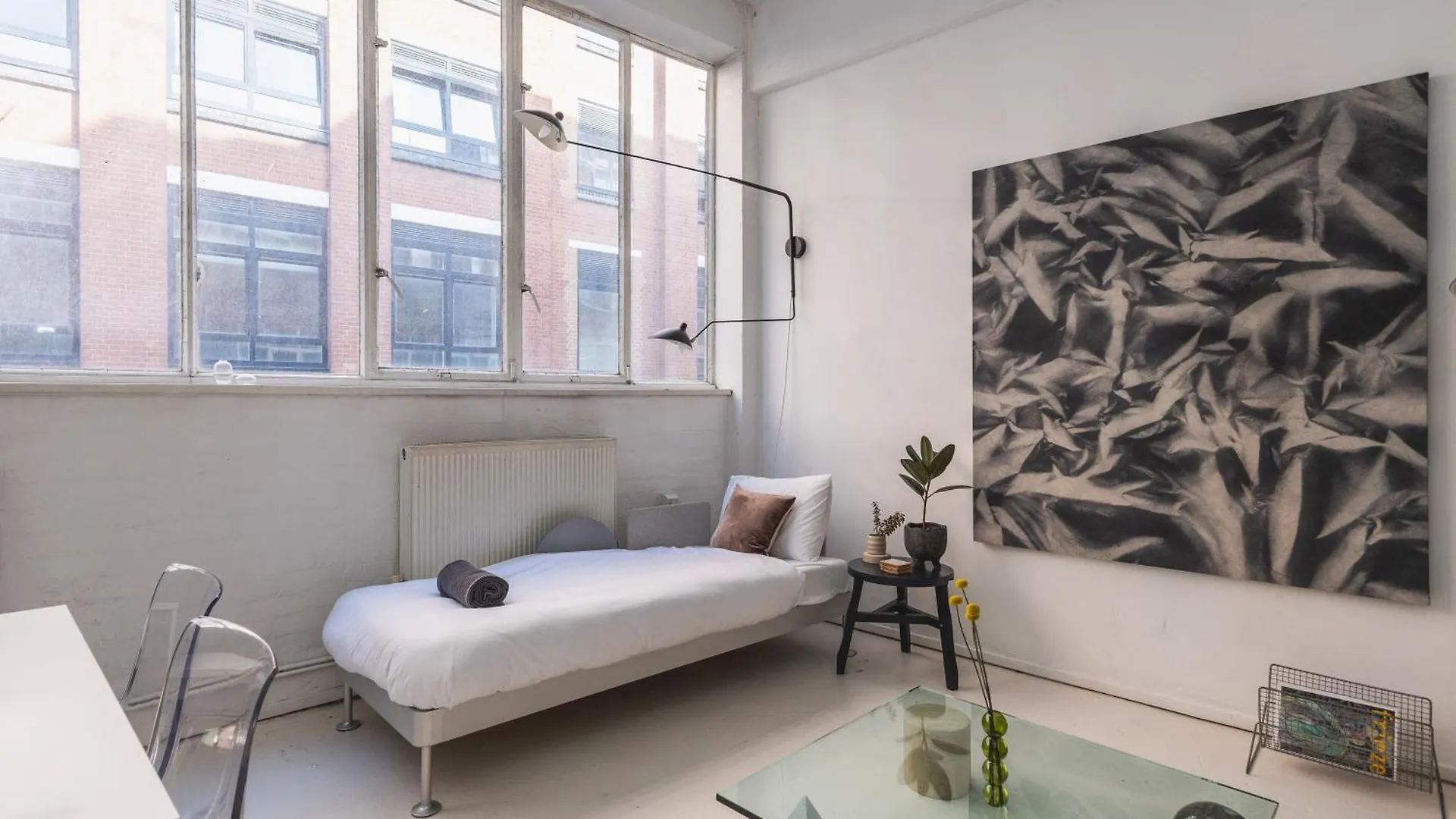 아파트 Bright & Spacious 2Br Flat, Great Transport Links 런던