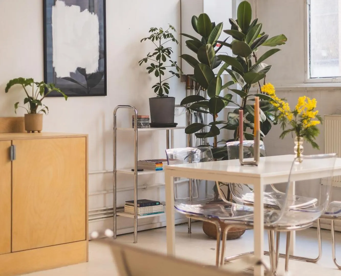 Bright & Spacious 2Br Flat, Great Transport Links 런던 아파트