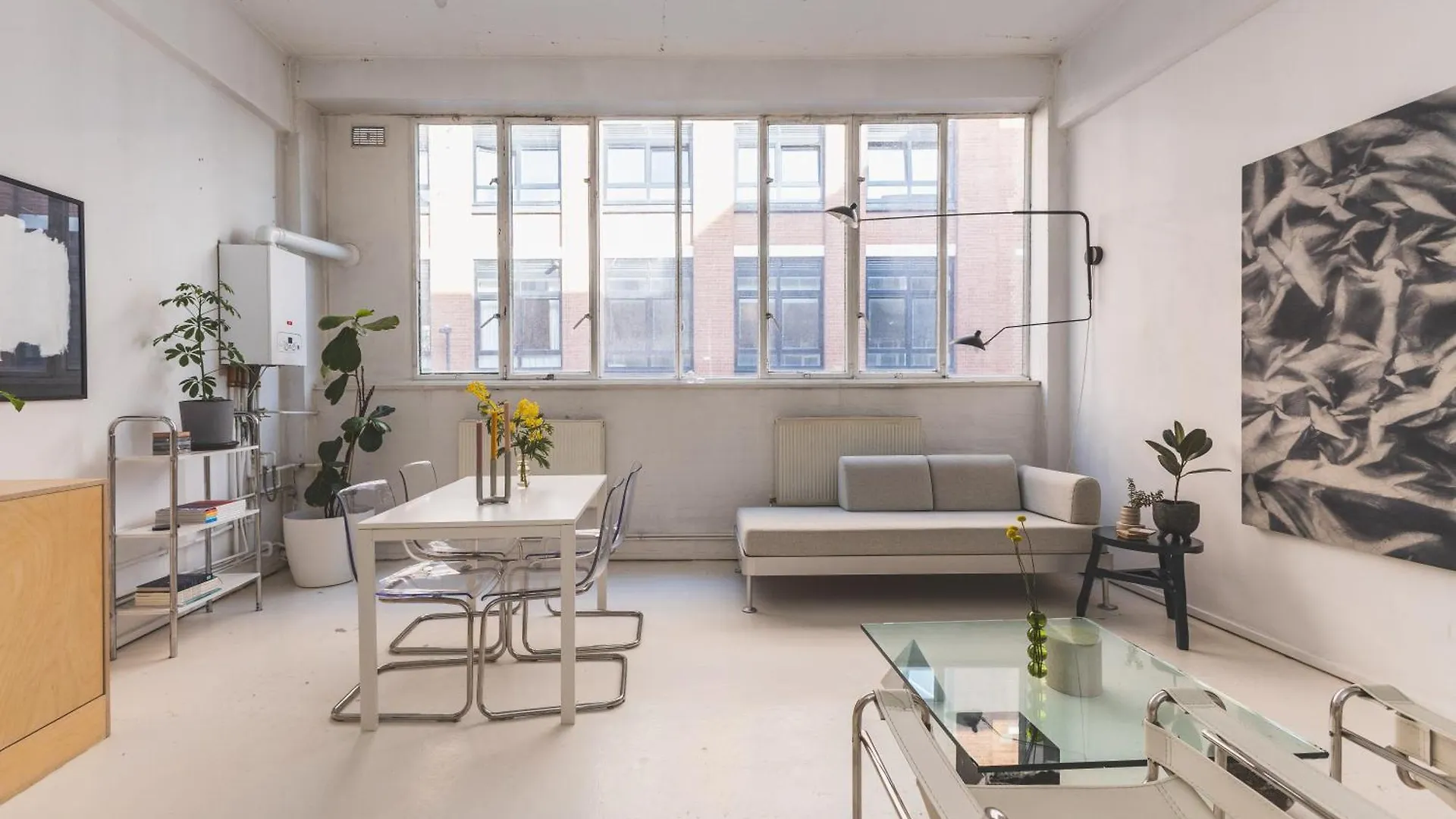 Bright & Spacious 2Br Flat, Great Transport Links 런던 0*,  영국